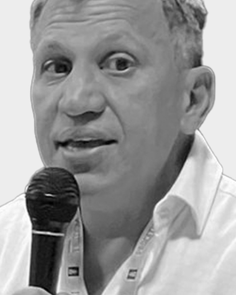 Dr. Adrián Cillo